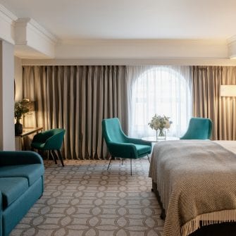 Triple bedroom